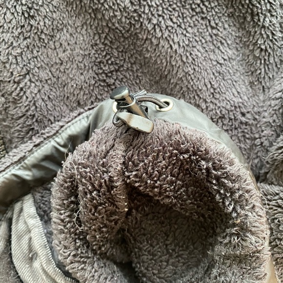 The North Face Womens Black Fuzzy Zip Jacket Size Small - Picture 8 of 9